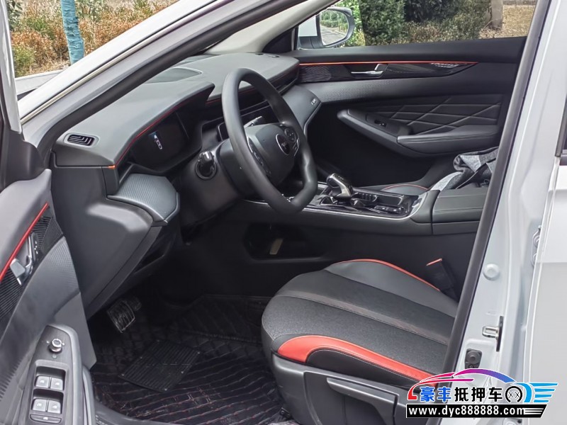 23年东风风神奕炫轿车抵押车出售