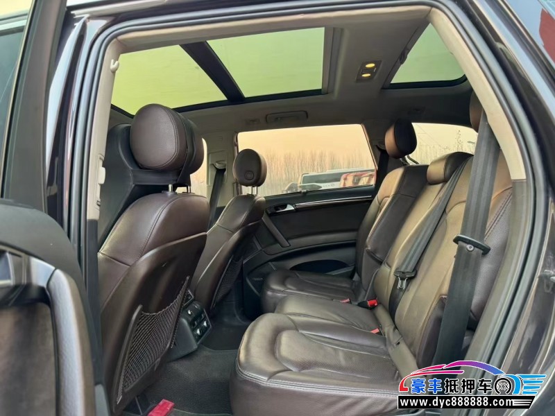 12年奥迪Q7SUV抵押车出售