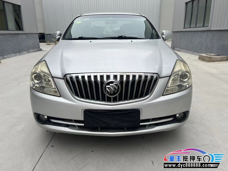 15年别克凯越轿车抵押车出售