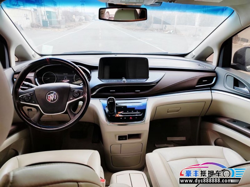 21年别克GL8轿车抵押车出售