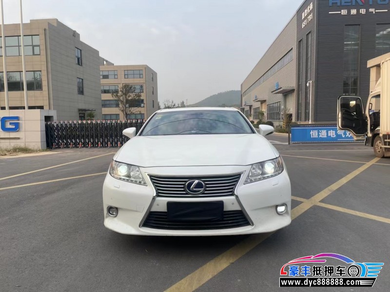 15年雷克萨斯ES轿车抵押车出售