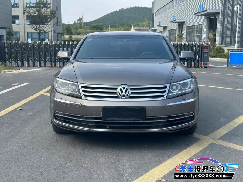 17年大众辉腾轿车抵押车出售