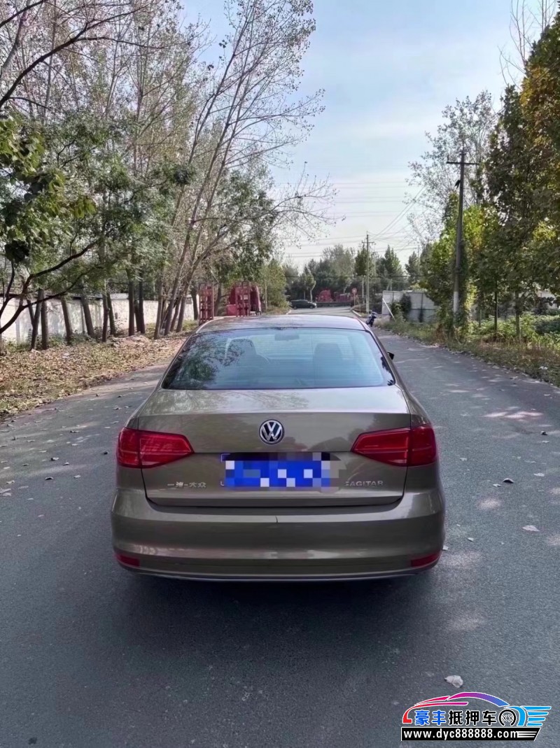 16年大众速腾轿车抵押车出售