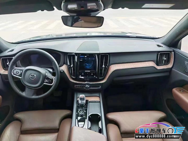 23年沃尔沃XC60SUV抵押车出售