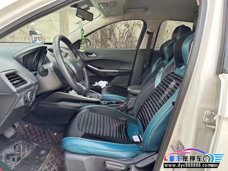 19年福特福睿斯轿车抵押车出售