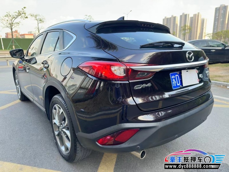 17年马自达CX-4轿车抵押车出售
