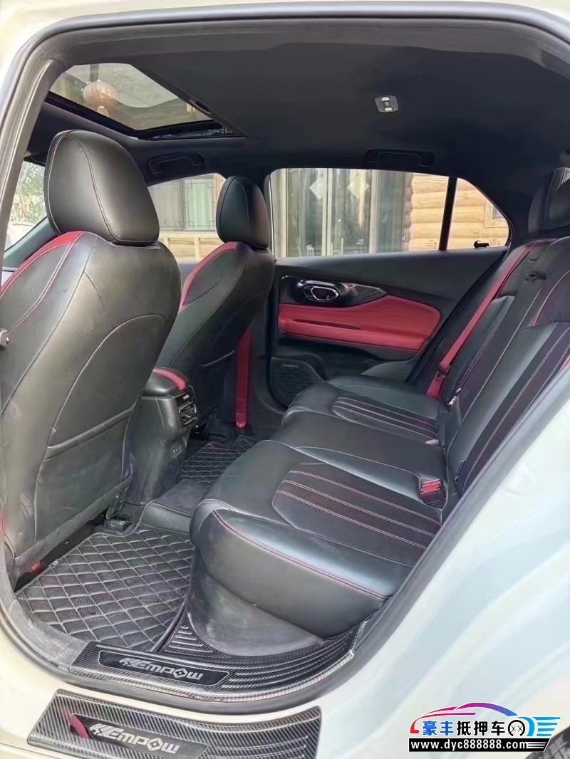 22年传祺影豹轿车抵押车出售