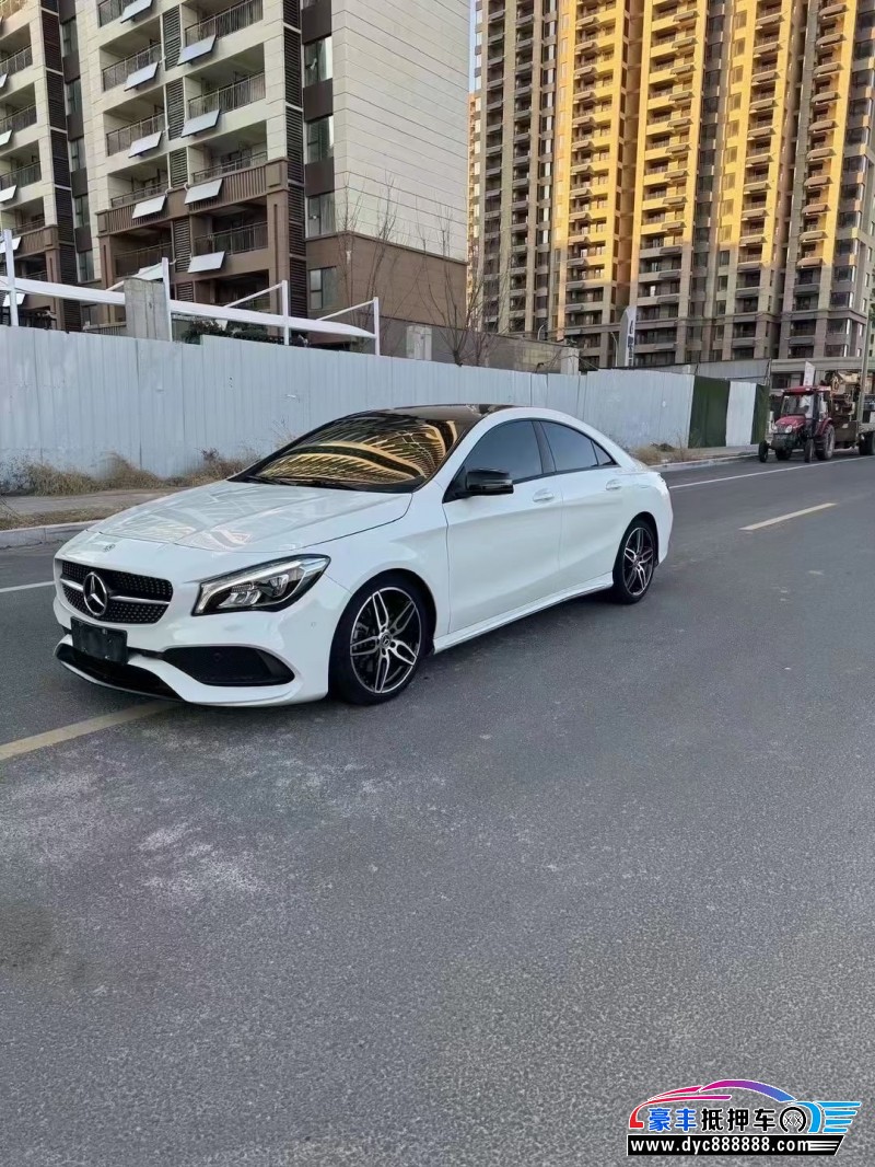 17年奔驰CLA轿车抵押车出售