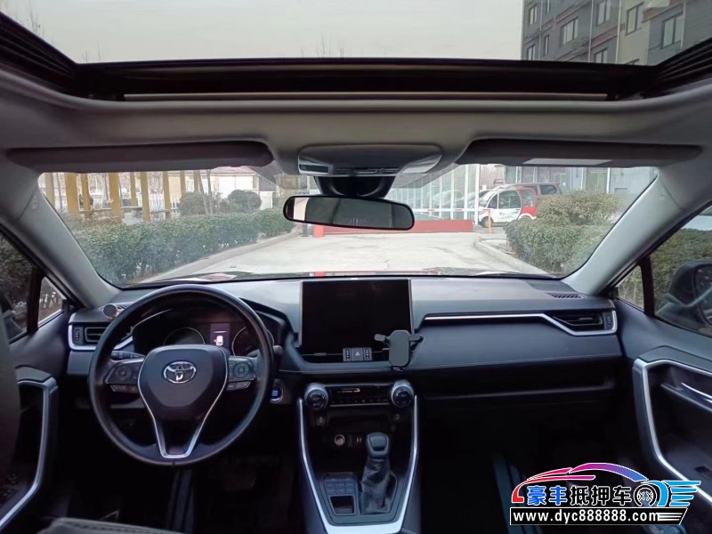 21年丰田威兰达SUV抵押车出售