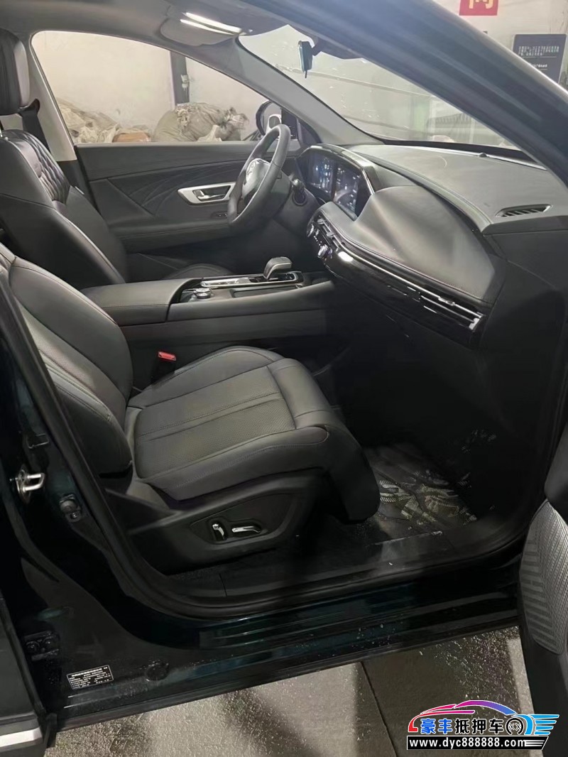 23年东风风神皓极轿车抵押车出售