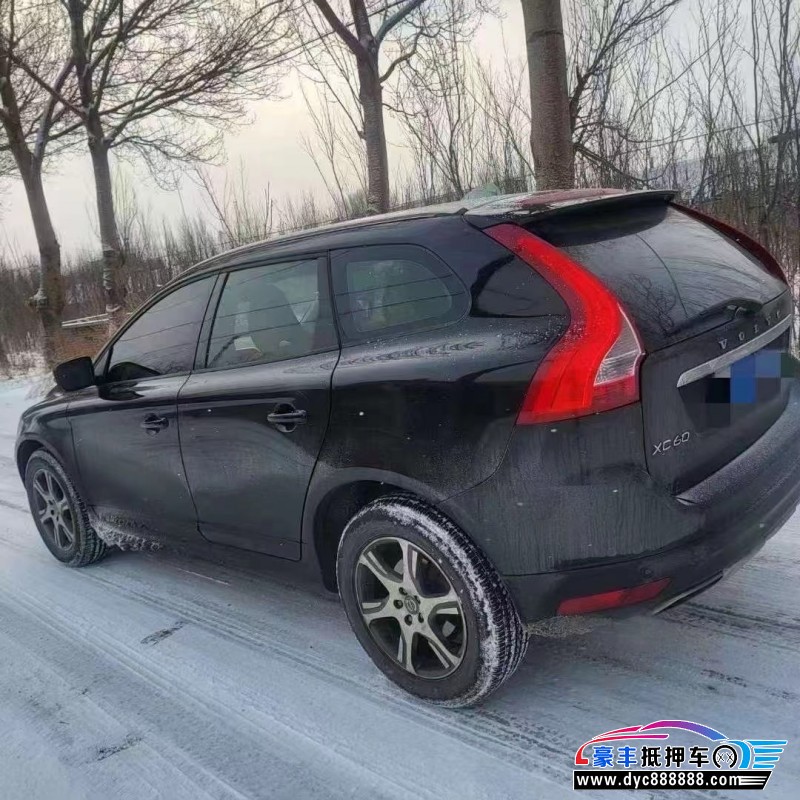 13年沃尔沃XC60轿车抵押车出售