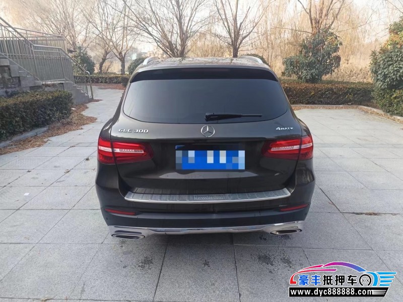 19年奔驰GLCSUV抵押车出售