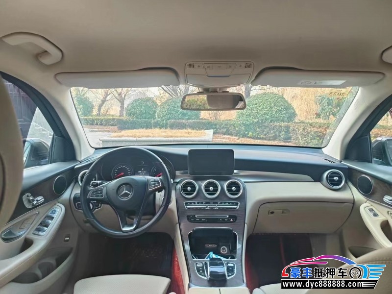 19年奔驰GLCSUV抵押车出售