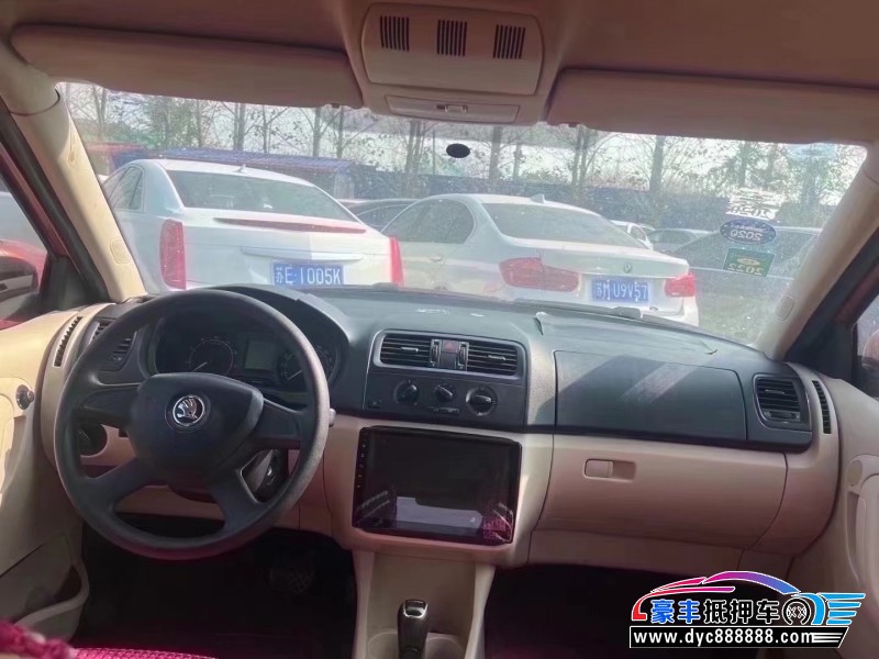 15年斯柯达昕锐轿车抵押车出售