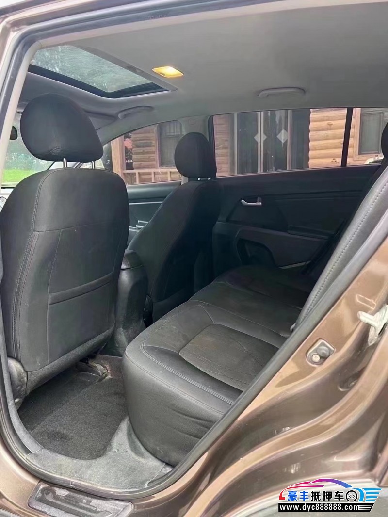 17年起亚智跑SUV抵押车出售