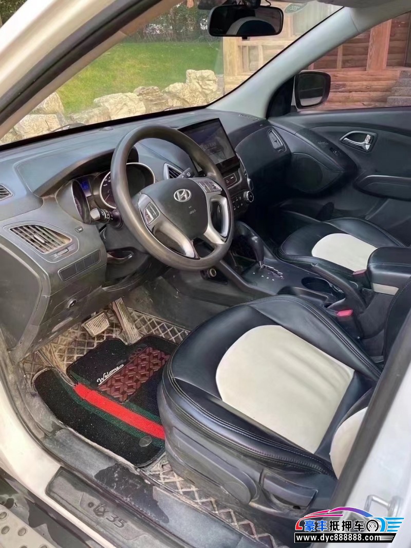 15年现代ix35SUV抵押车出售