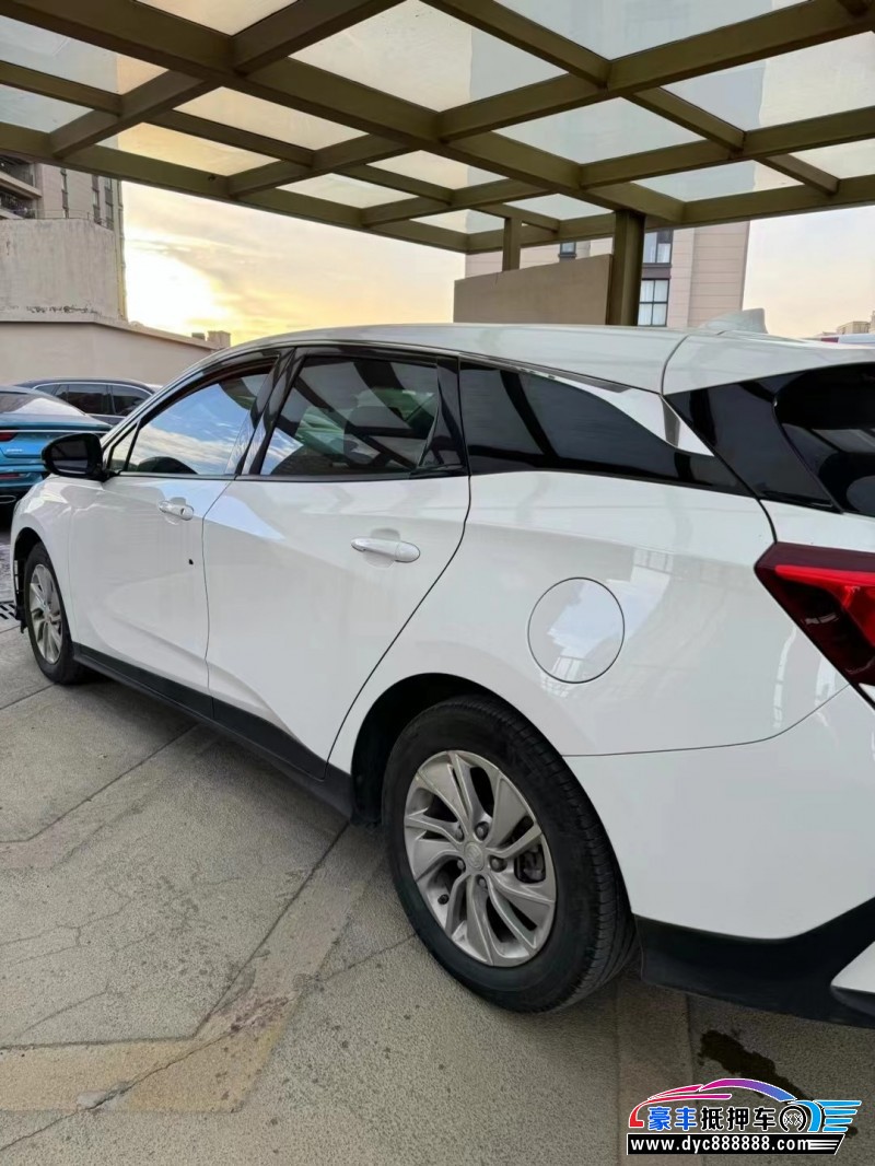 23年别克微蓝轿车抵押车出售