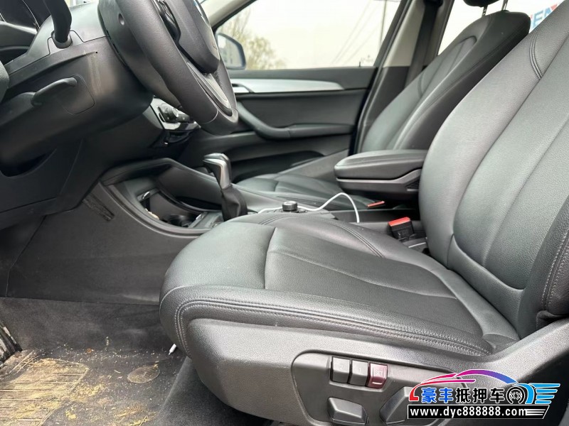 19年宝马X1SUV抵押车出售