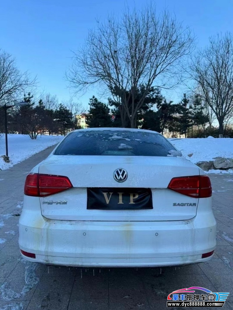 17年大众速腾轿车抵押车出售