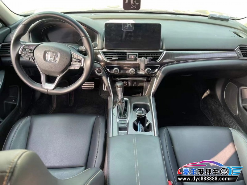 23年本田雅阁轿车抵押车出售