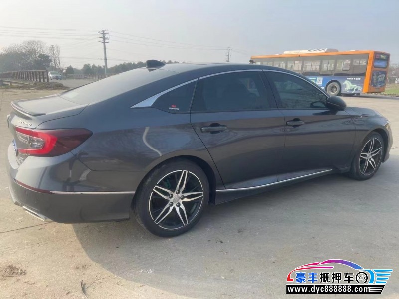 23年本田雅阁轿车抵押车出售