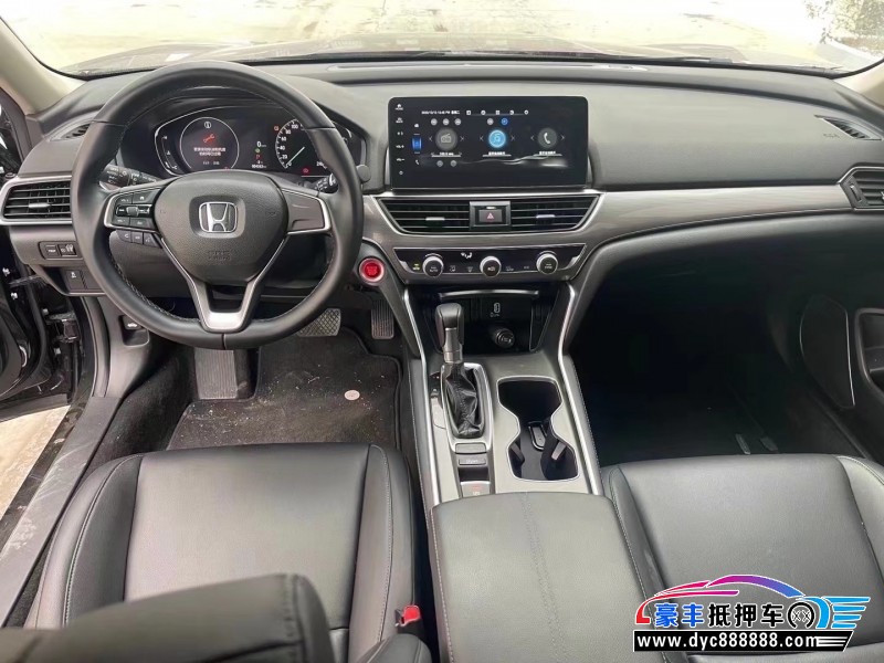 22年本田雅阁轿车抵押车出售