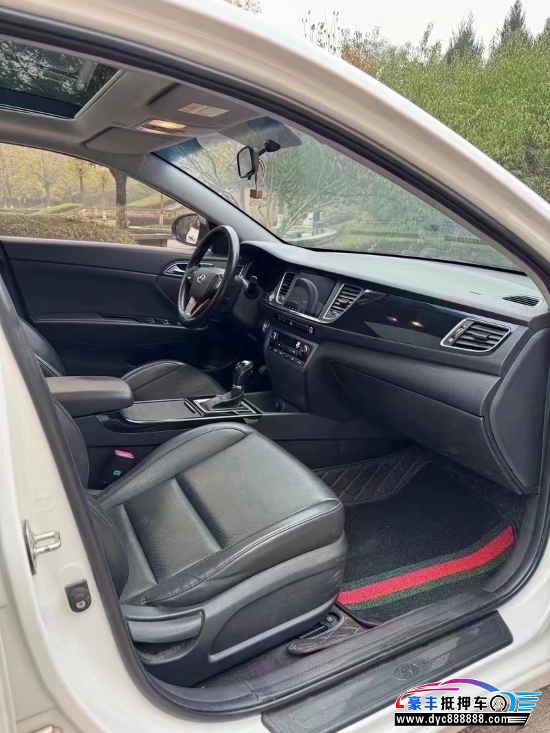 17年现代名图轿车抵押车出售