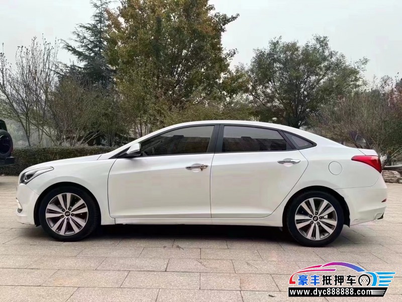 17年现代名图轿车抵押车出售