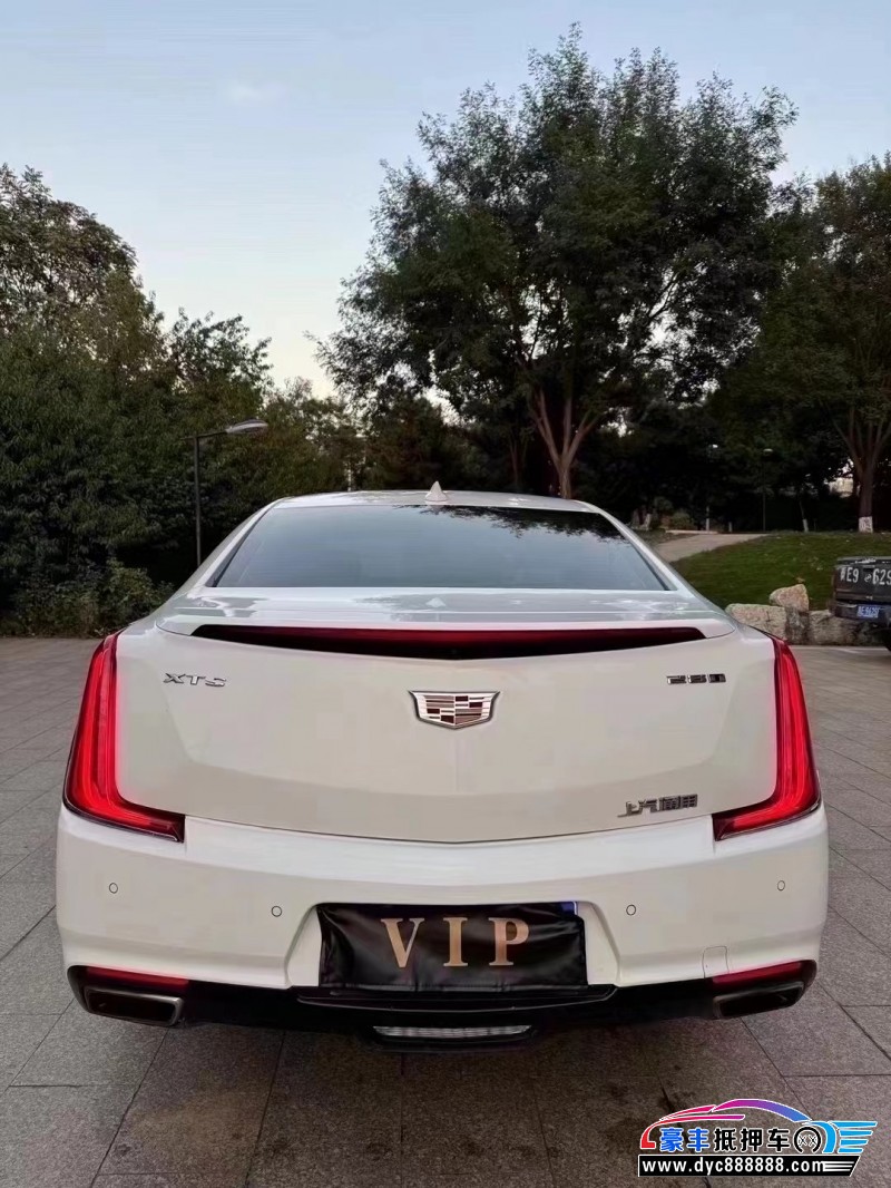 17年凯迪拉克XTS轿车抵押车出售
