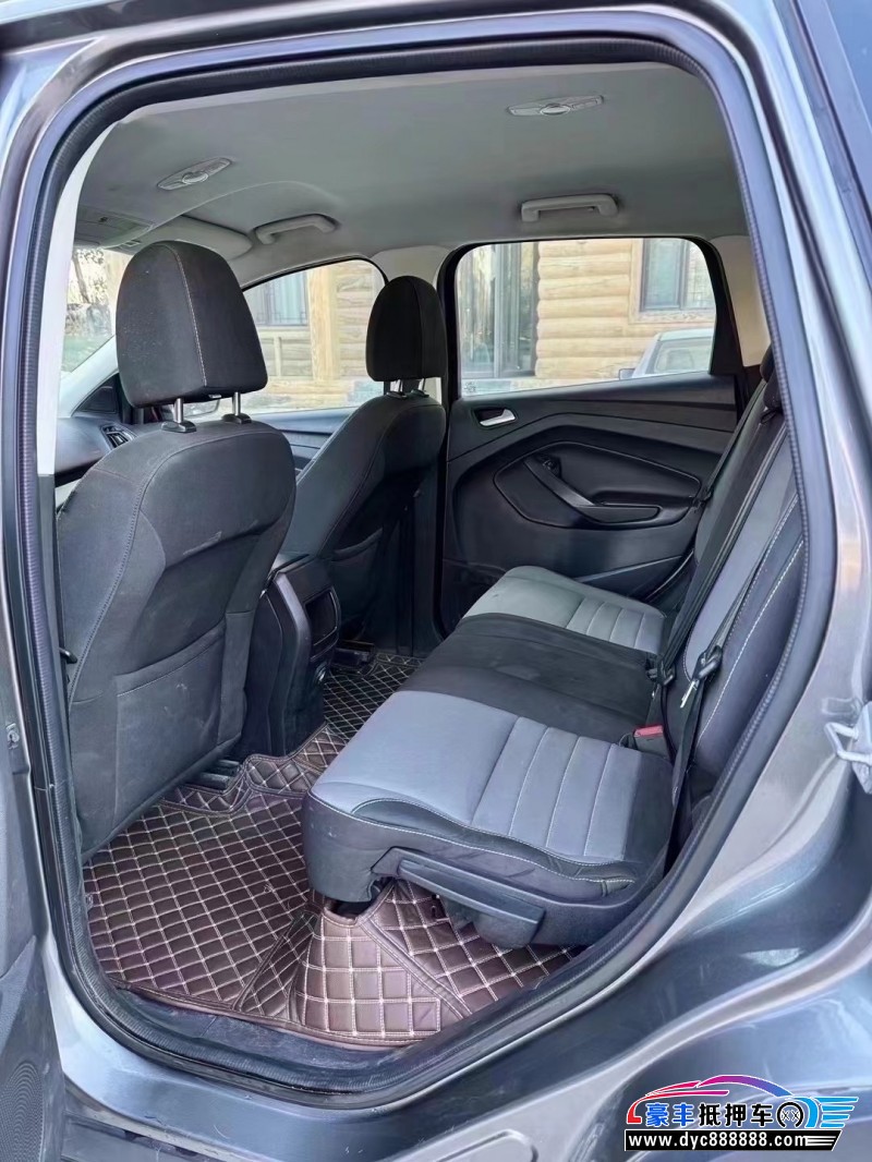 13年福特翼虎轿车抵押车出售