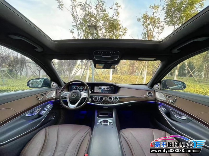 18年奔驰S轿车抵押车出售