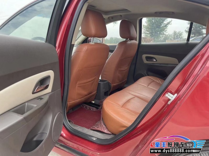 15年雪佛兰科鲁兹轿车抵押车出售