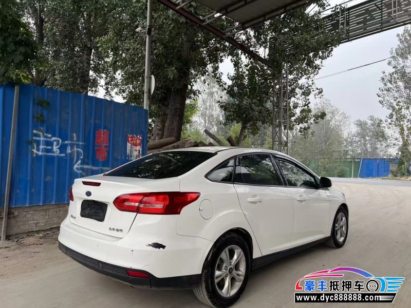 16年福特福克斯轿车抵押车出售