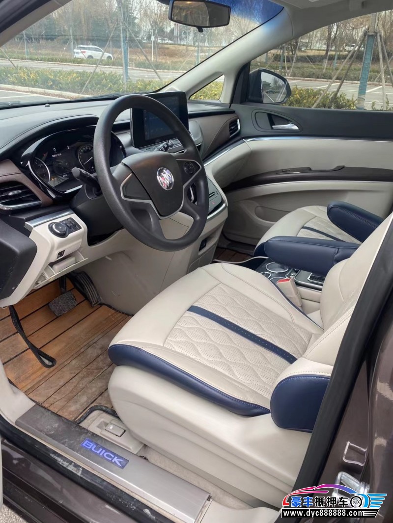 20年别克GL8MPV抵押车出售