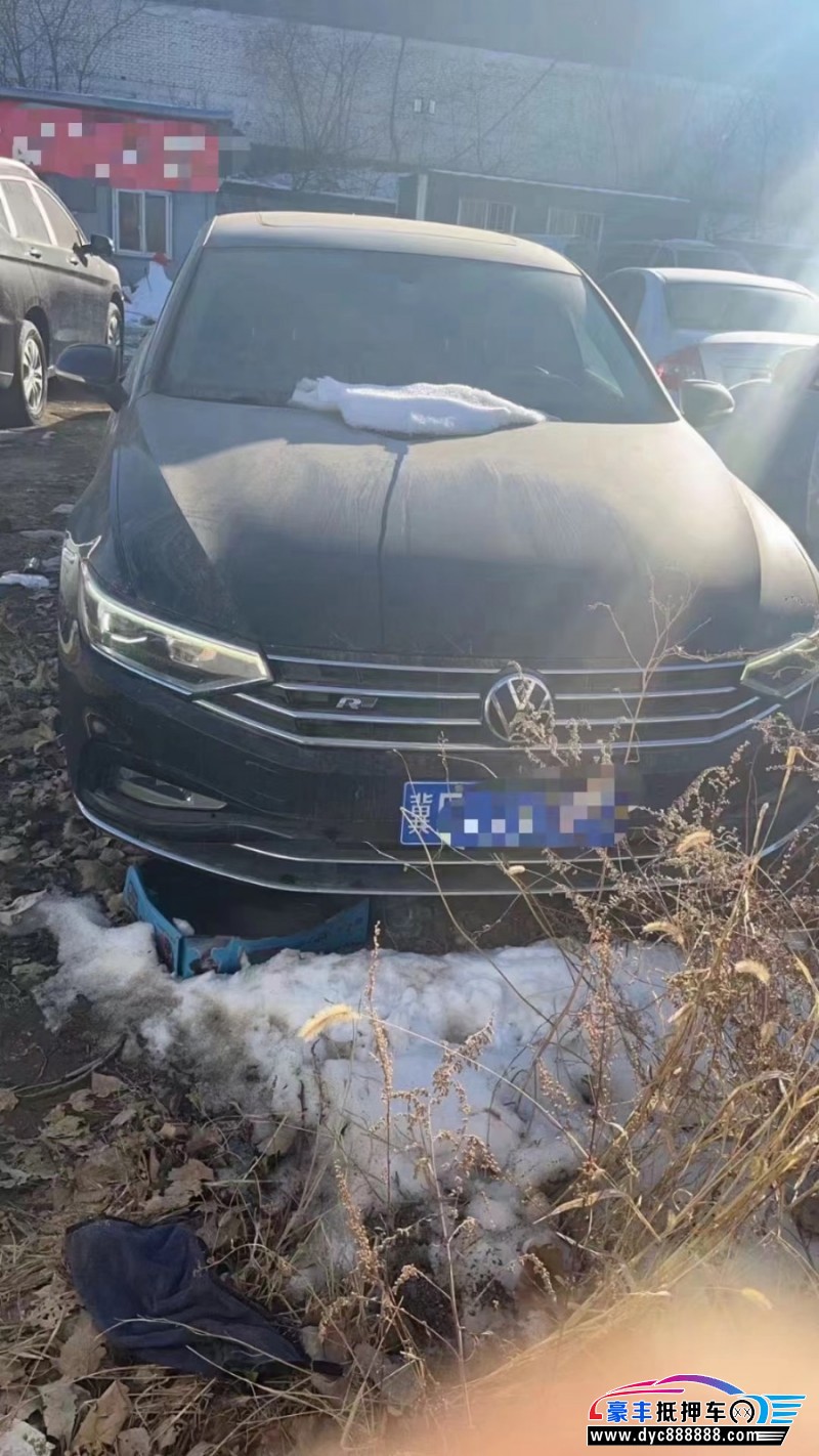 21年大众迈腾轿车抵押车出售