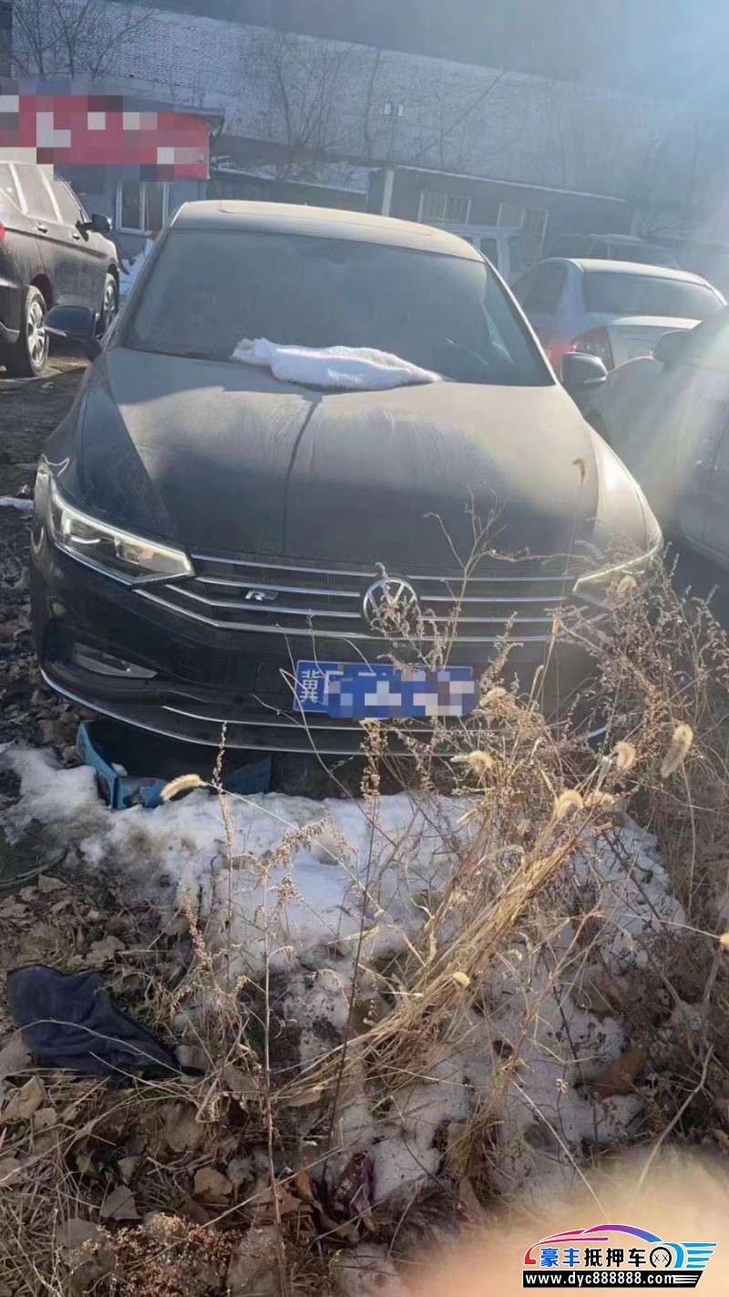 21年大众迈腾轿车抵押车出售