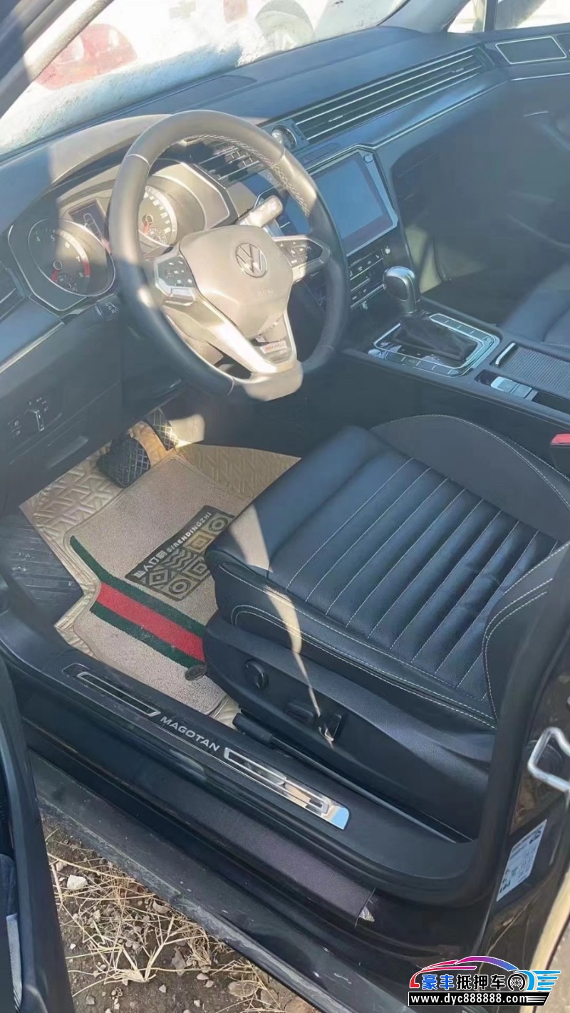 21年大众迈腾轿车抵押车出售