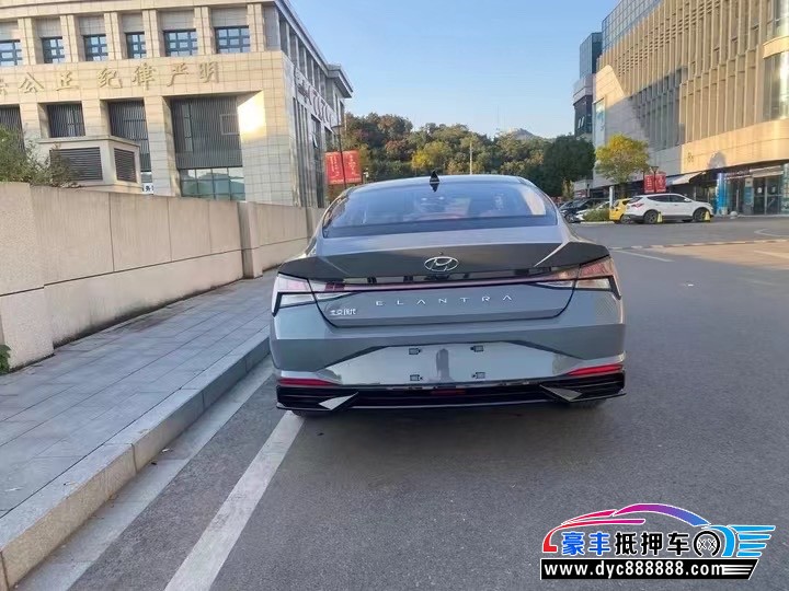 23年现代伊兰特轿车抵押车出售