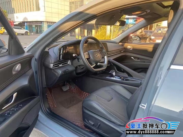 23年现代伊兰特轿车抵押车出售