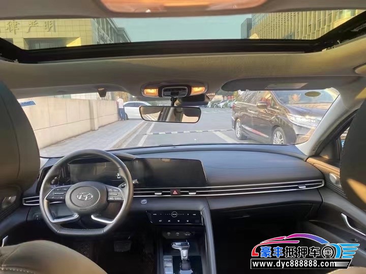 23年现代伊兰特轿车抵押车出售