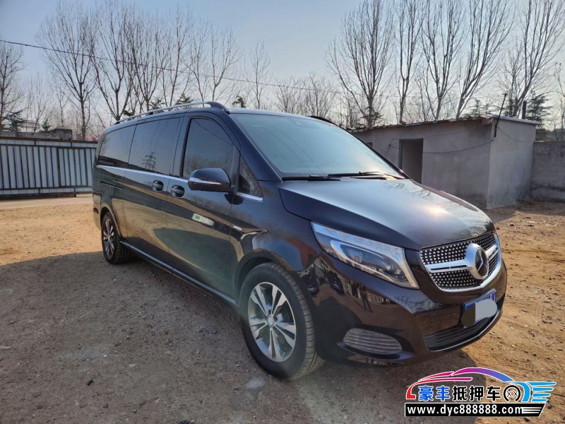 17年奔驰V轿车抵押车出售