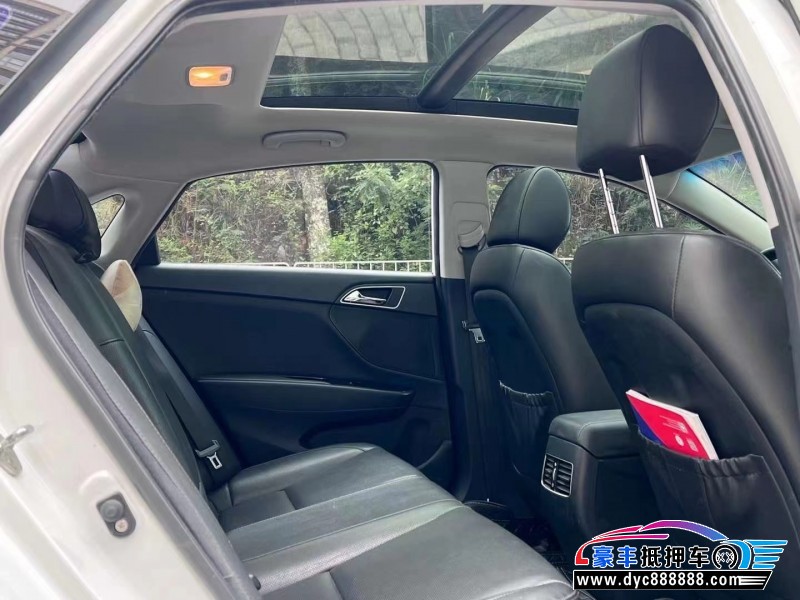 17年现代名图轿车抵押车出售