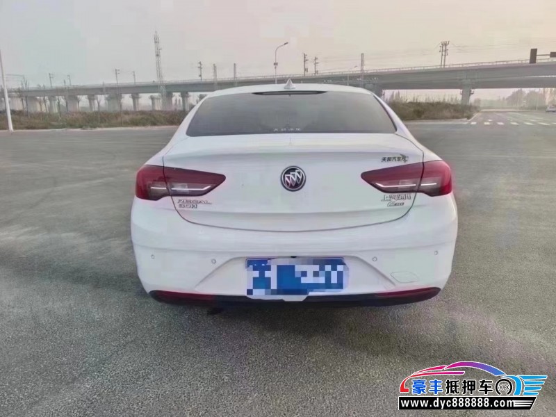 18年别克君威轿车抵押车出售