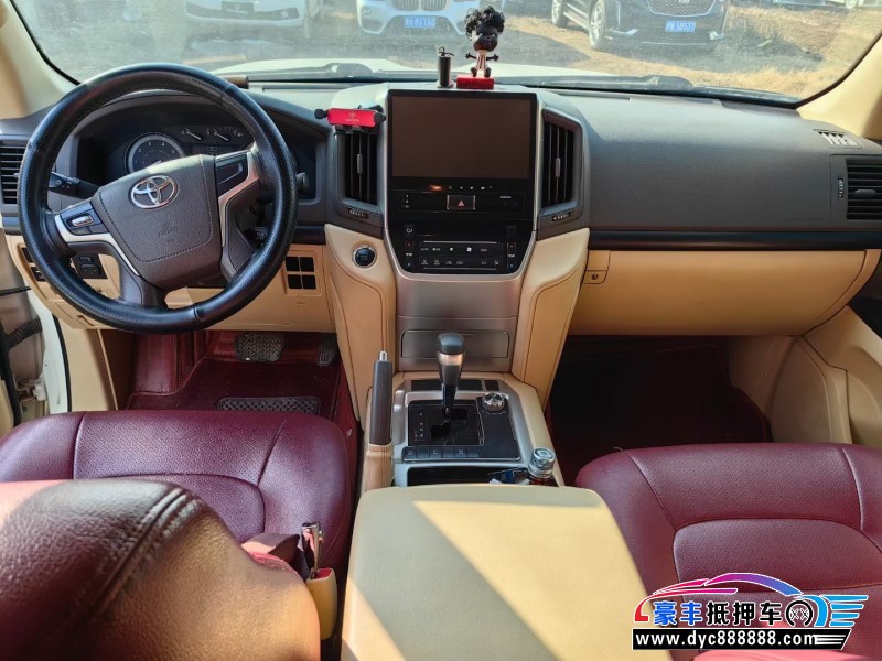 16年丰田兰德酷路泽SUV抵押车出售