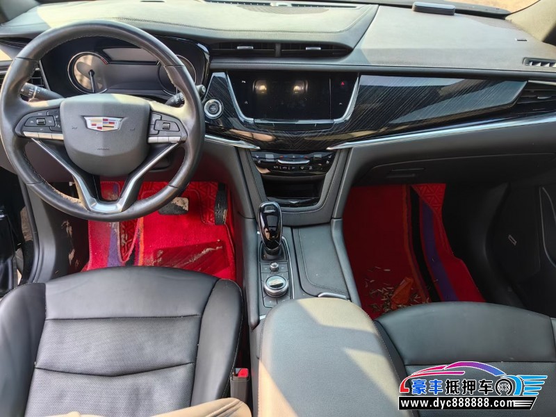 21年凯迪拉克xt6轿车抵押车出售