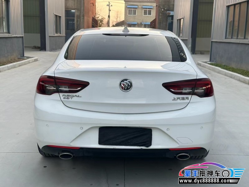 17年别克君威轿车抵押车出售