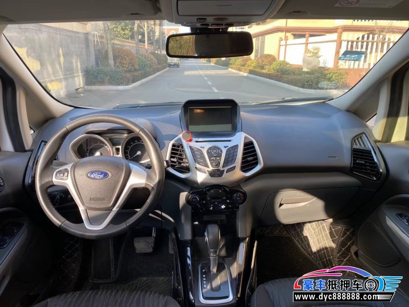 17年福特翼搏轿车抵押车出售