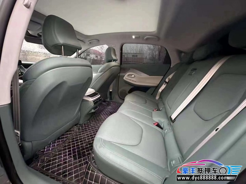 23年极狐阿尔法S轿车抵押车出售