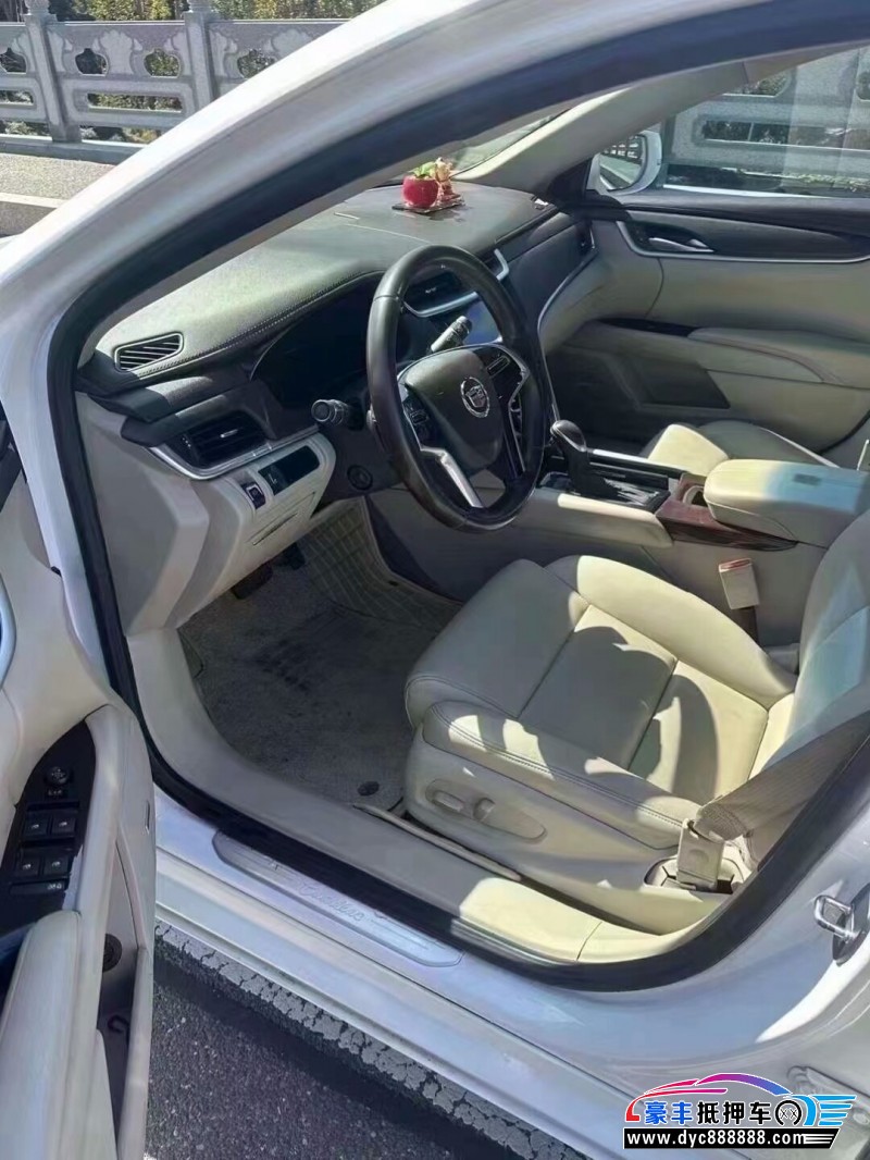 16年凯迪拉克XTS轿车抵押车出售