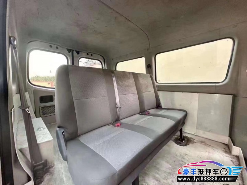 20年江淮星锐轿车抵押车出售